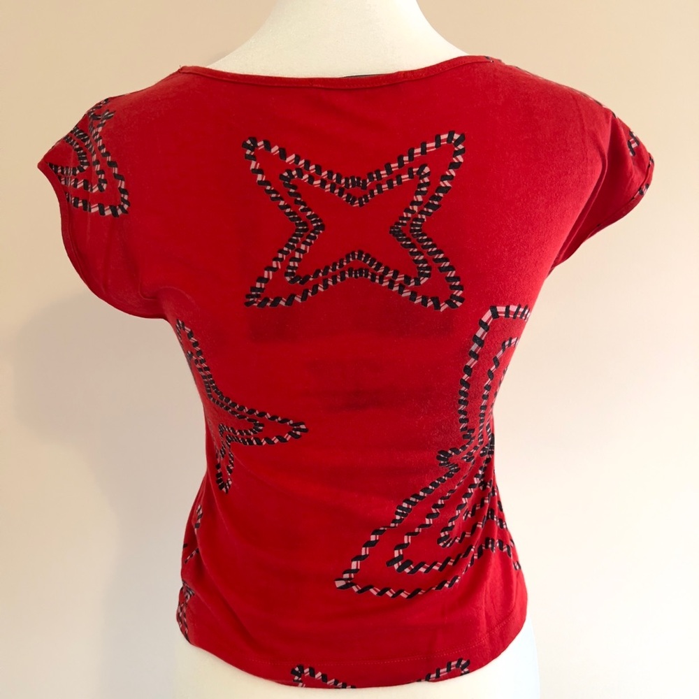 Valentino Jeans/Sport red cropped, cap sleeve T - Picture 6 of 10